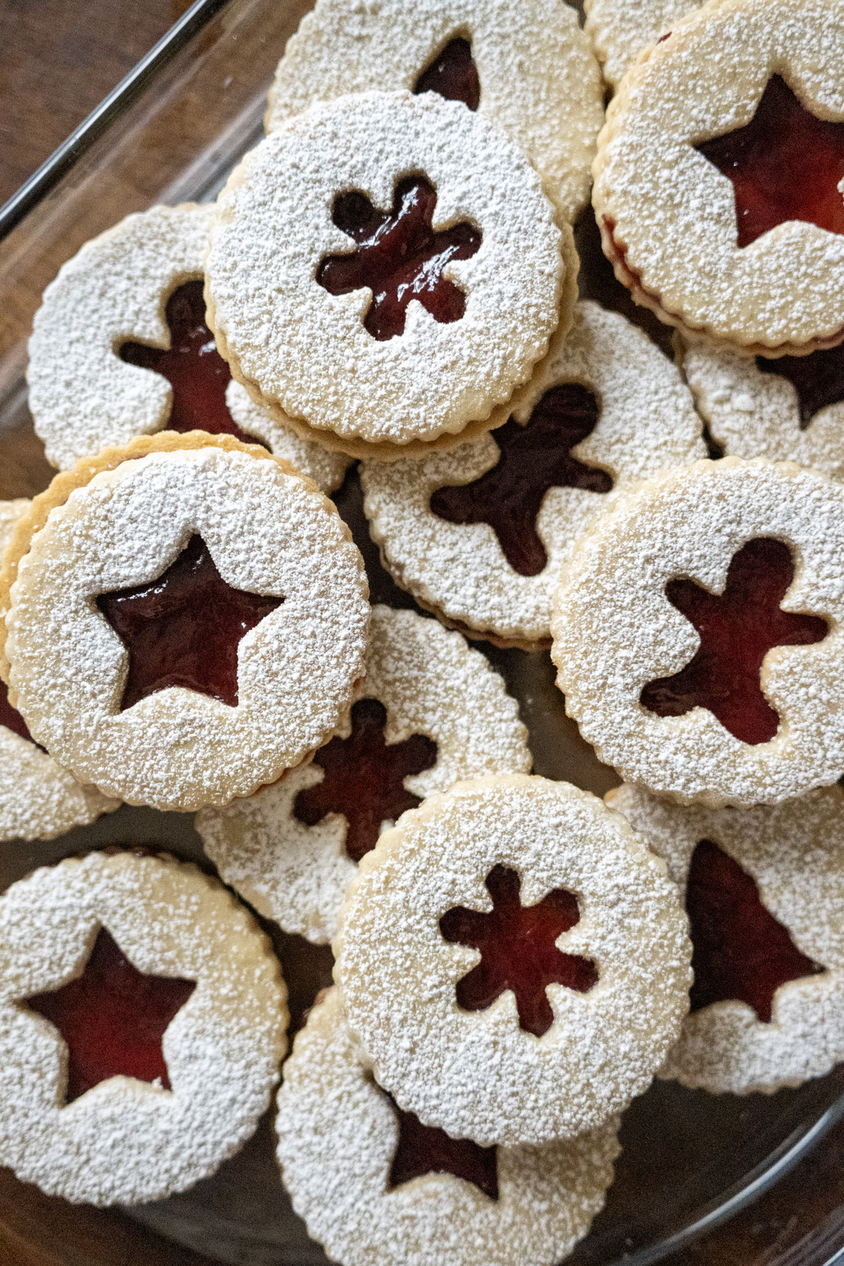 Perfect Linzer Cookies: Jam, Nuts, and Year-Round Sweetness